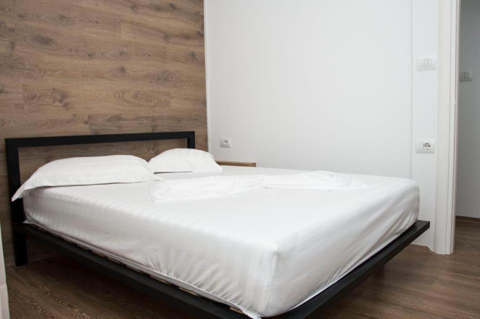 Apartament Stefani Saranda Zewnętrze zdjęcie
