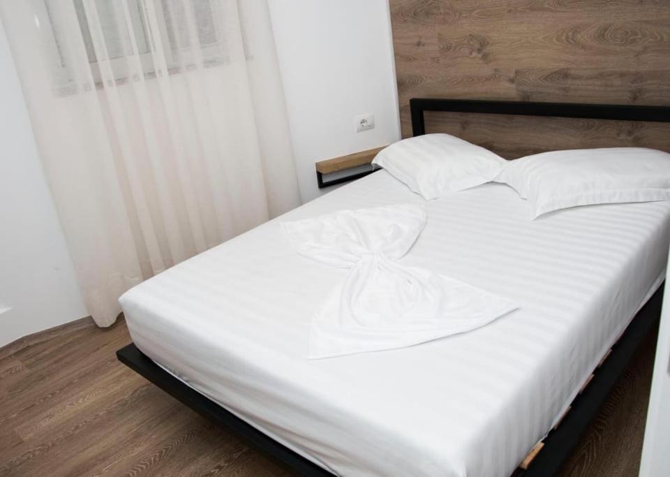 Apartament Stefani Saranda Zewnętrze zdjęcie